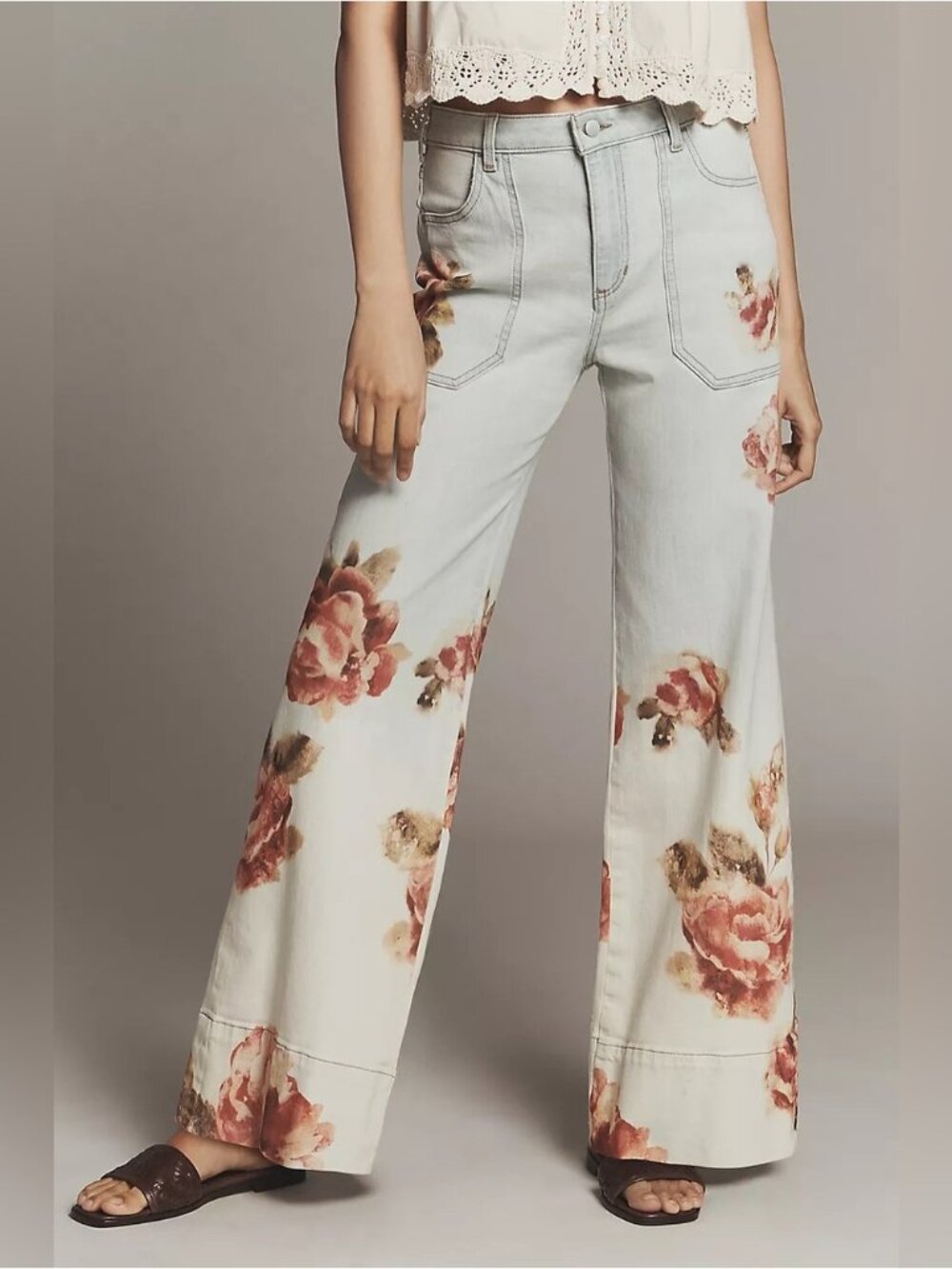 NWT Size 27 - Pilcro Rylan Relaxed High-Rise Flare Jeans Floral (NWT US$ 158)